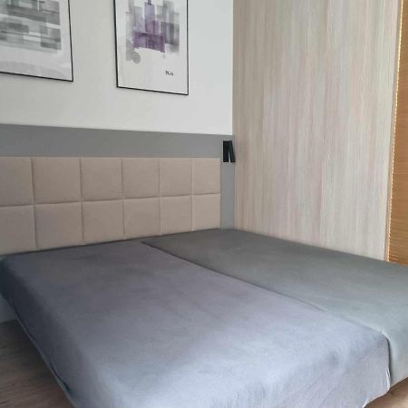 Aparthotel In Warsaw Very Close To The City Center, Free Underground Parking, Wifi, Air Conditioning, Balcony Eksteriør billede